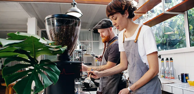 Slopad förmånsbeskattning på fri parkering och extra gåva i 2021