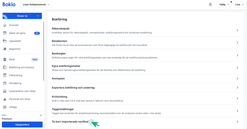 Du kan ta bort importerad bokföring genom Inställningar